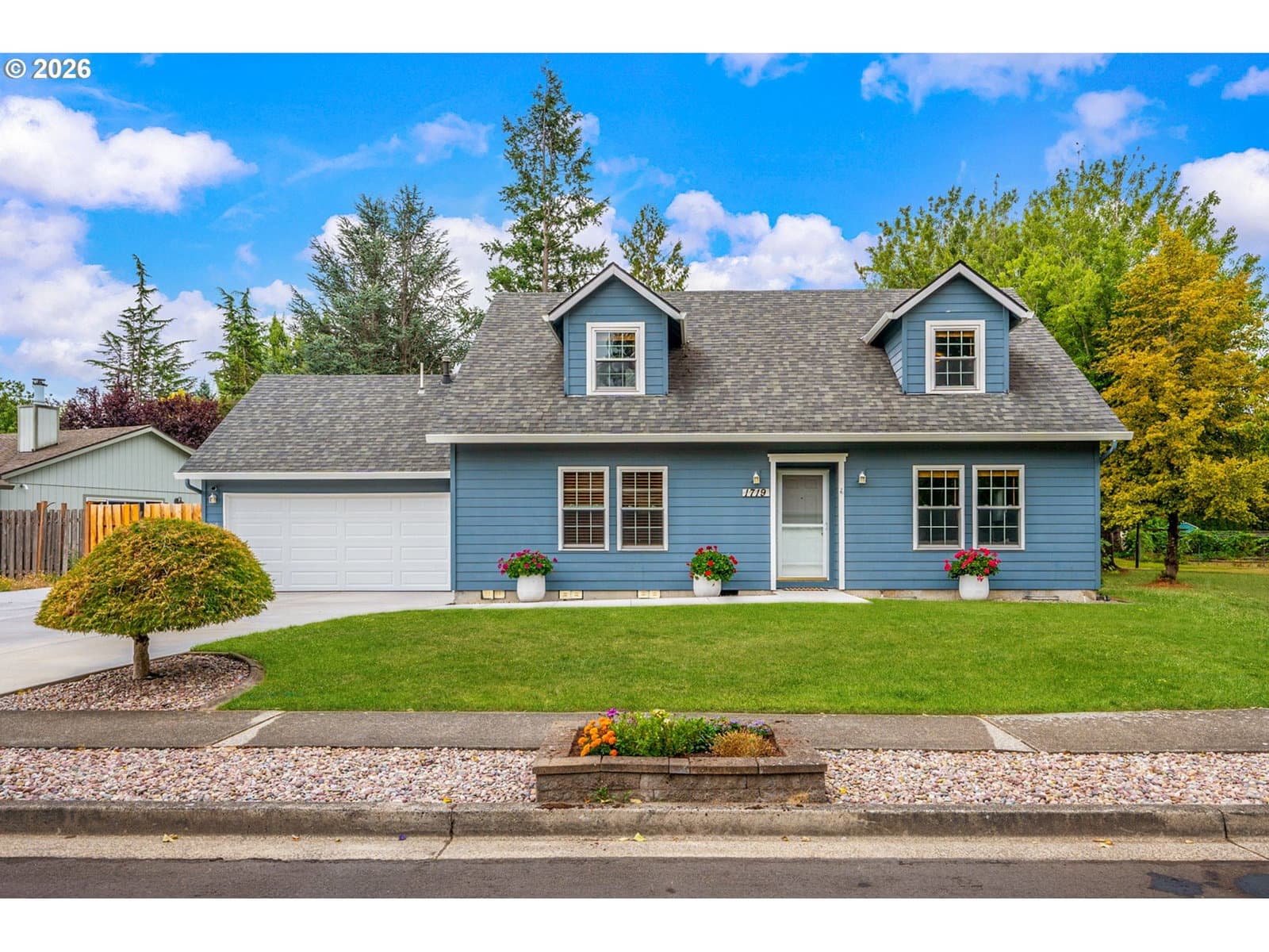 Listing photo 1 of 6