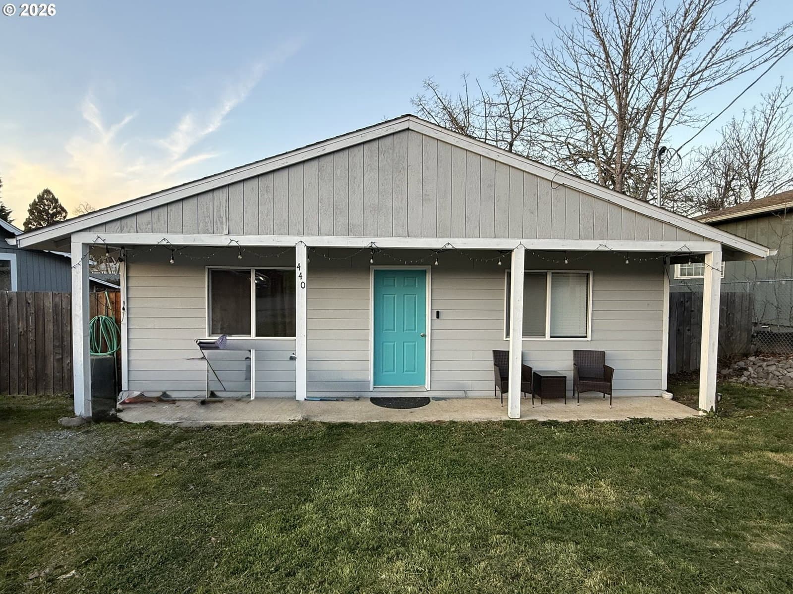 Listing photo 1 of 6