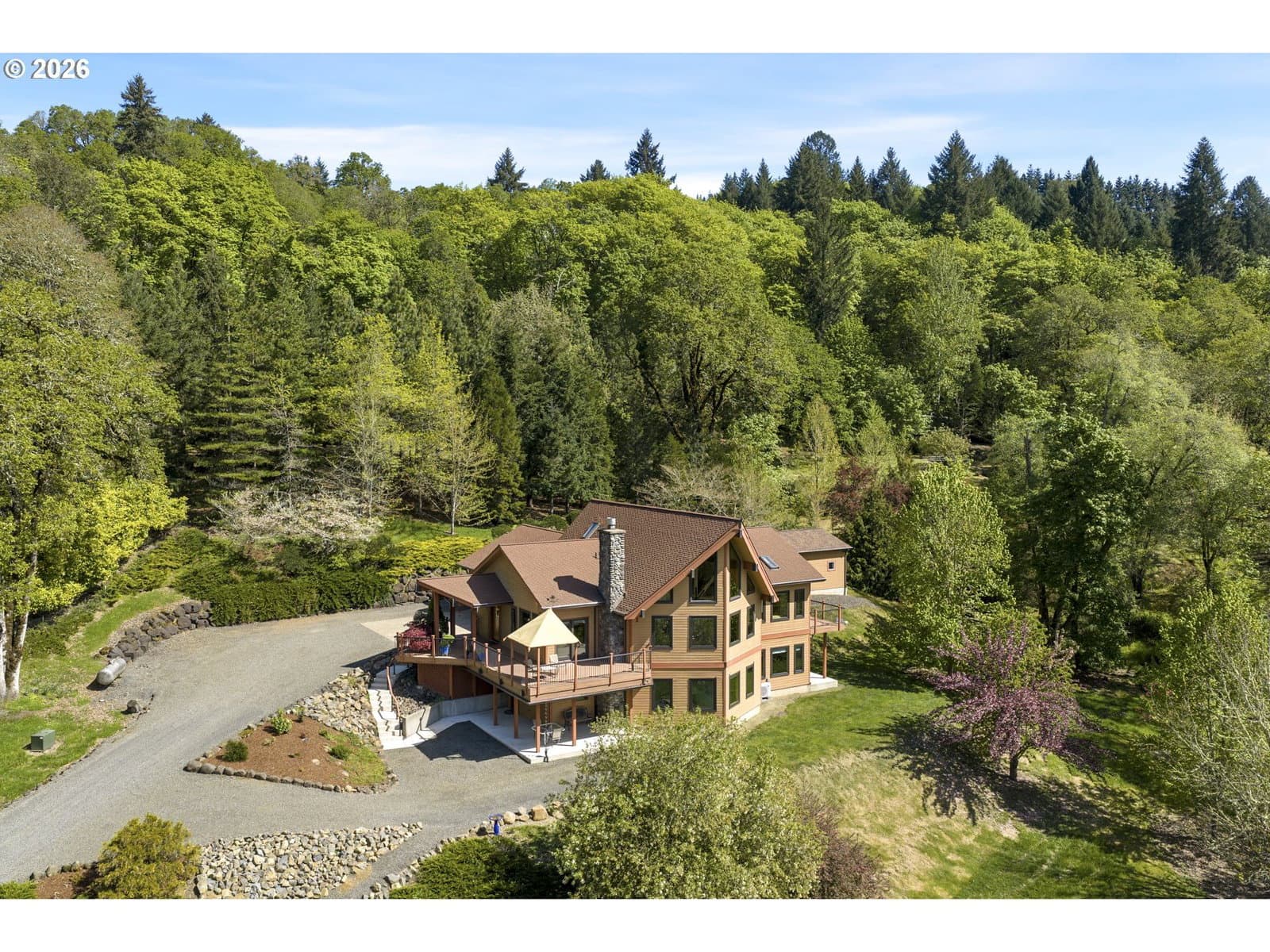 Listing photo 1 of 6