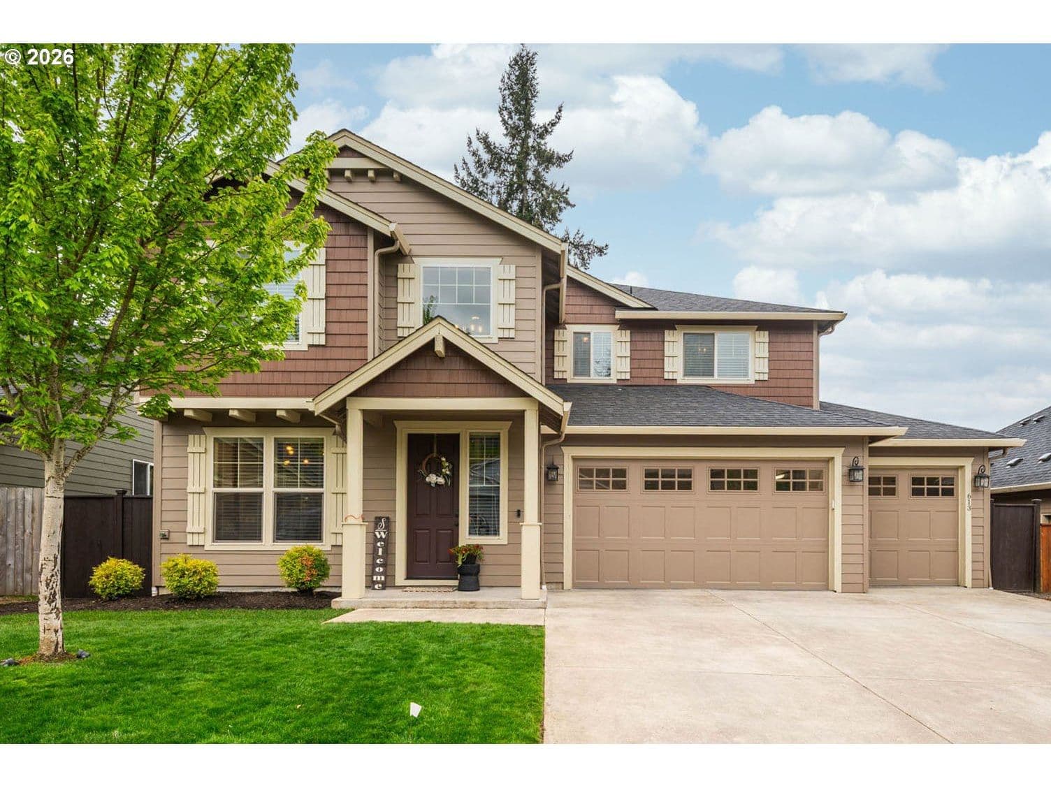 Listing photo 1 of 6