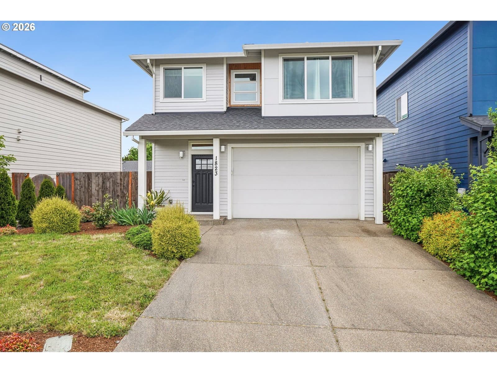 Listing photo 1 of 6