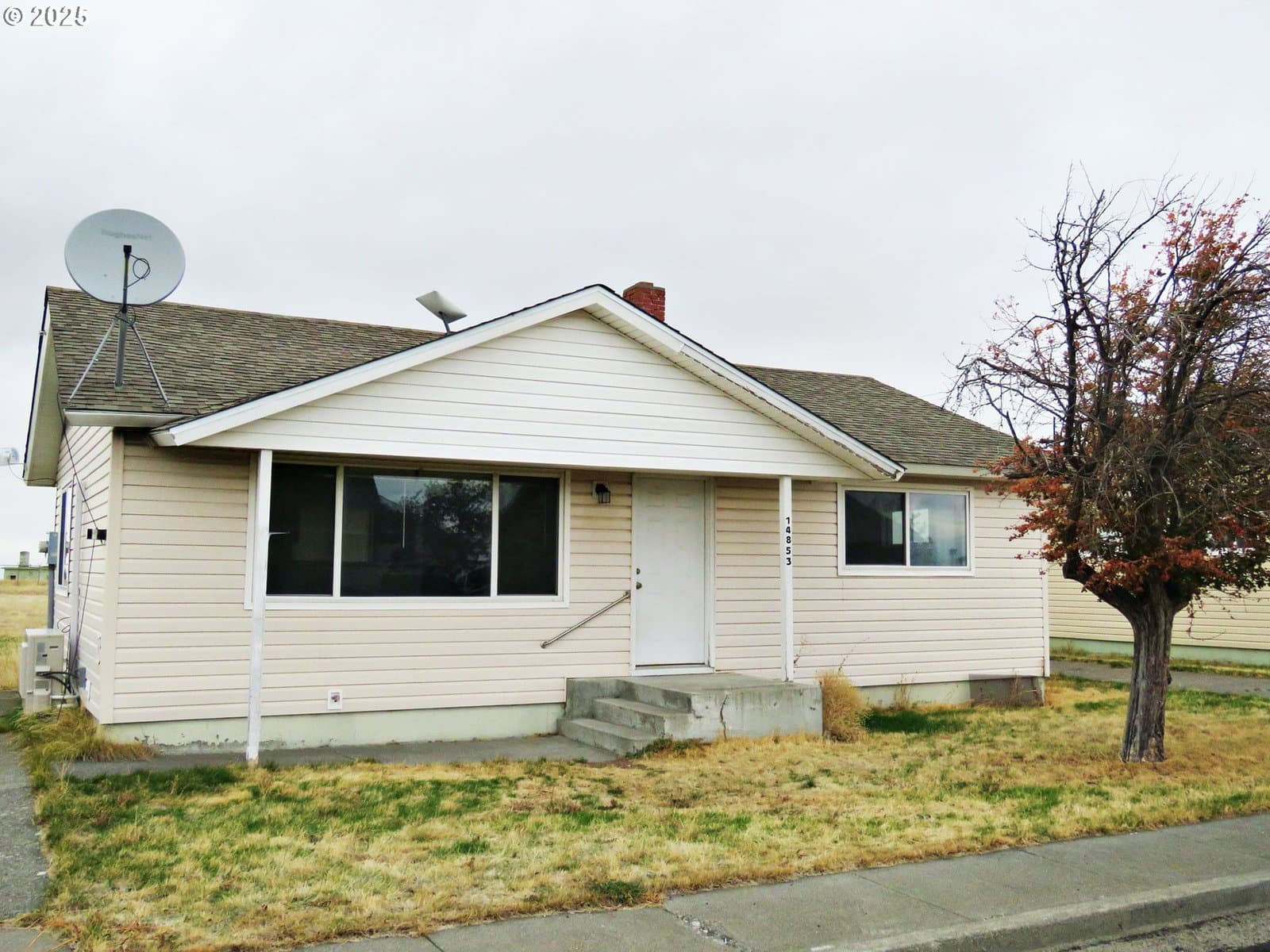 Listing photo 1 of 6