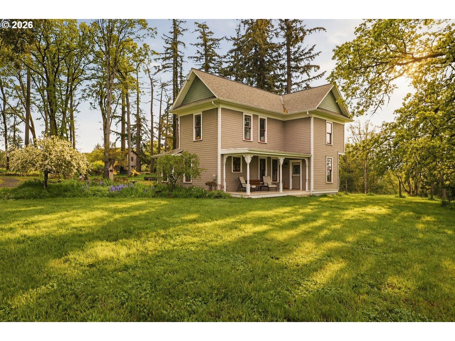 Listing photo 1 of 6