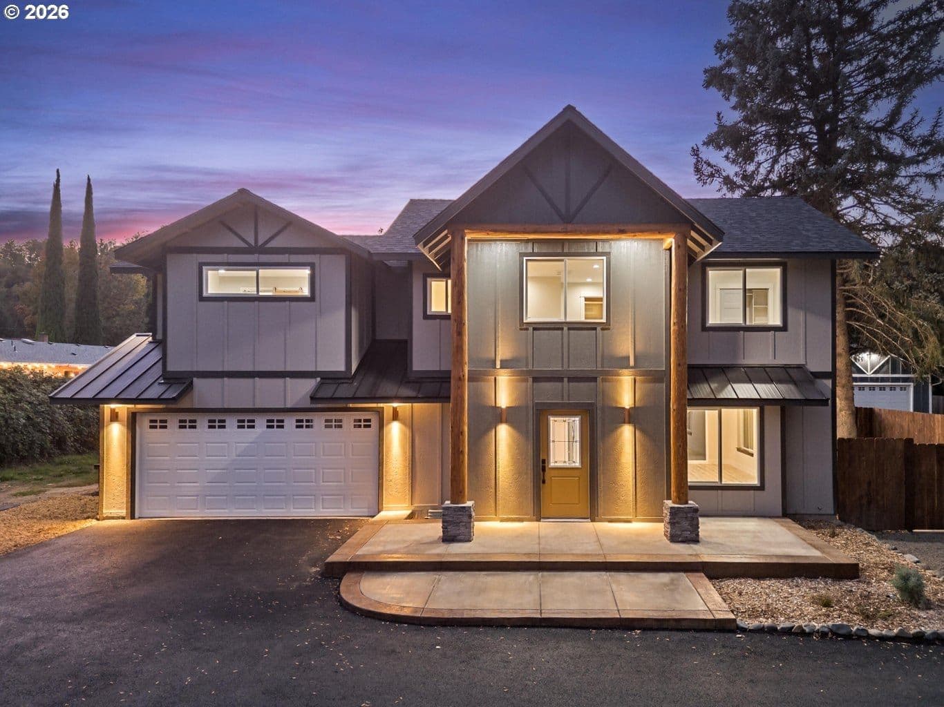 Listing photo 1 of 6