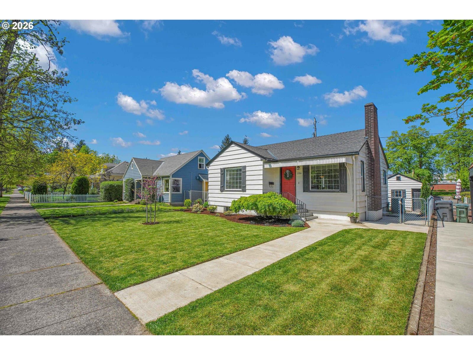 Listing photo 1 of 6