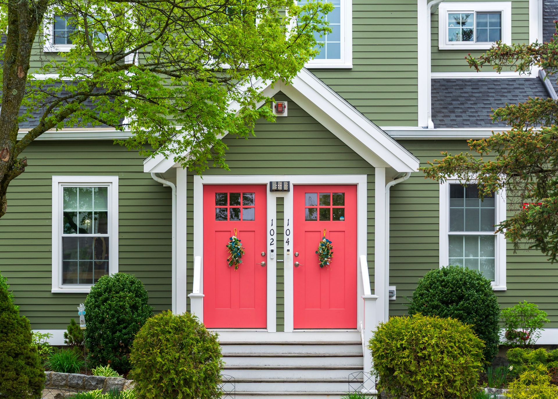 Duplex-style small multi-family property